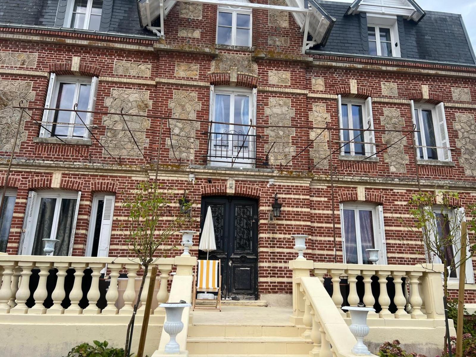 Le Manoir De La Baronnie Villa Norrey-en-Auge Eksteriør billede