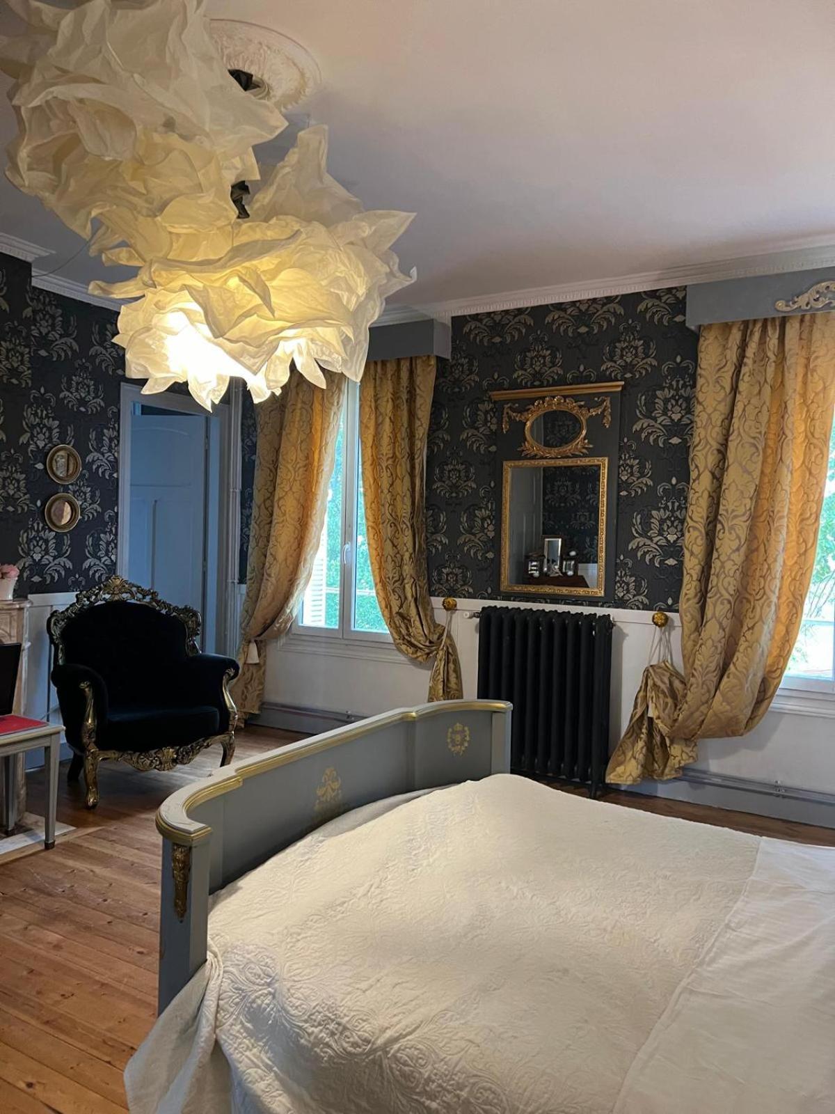 Le Manoir De La Baronnie Villa Norrey-en-Auge Eksteriør billede